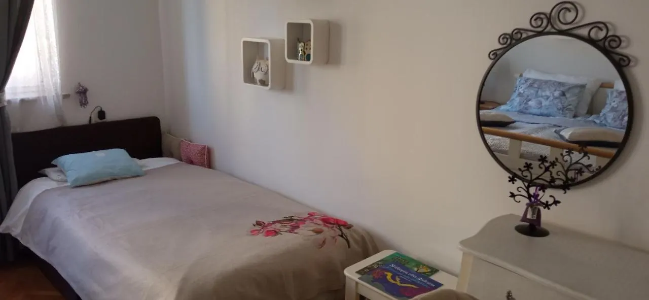 Apartment Aquileia Pula